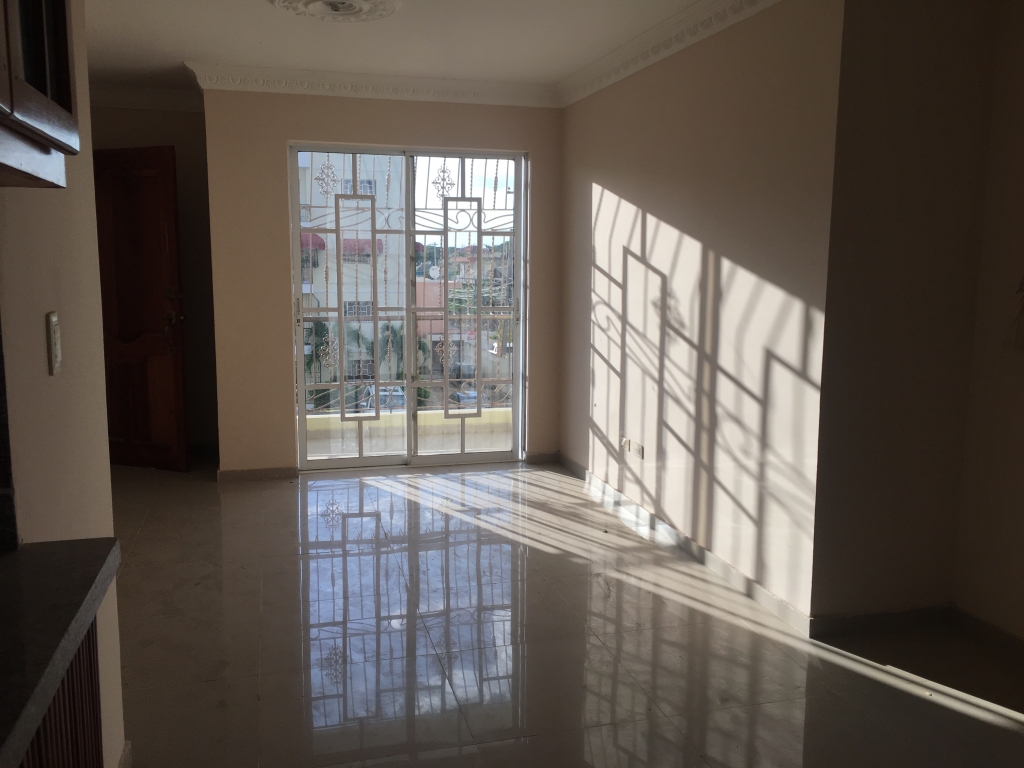 PROYECTO DE APARTAMENTOS EN AUTOPISTA SAN ISIDRO